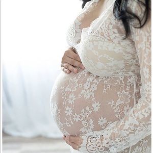 Long Lace Maternity Shoot Dress